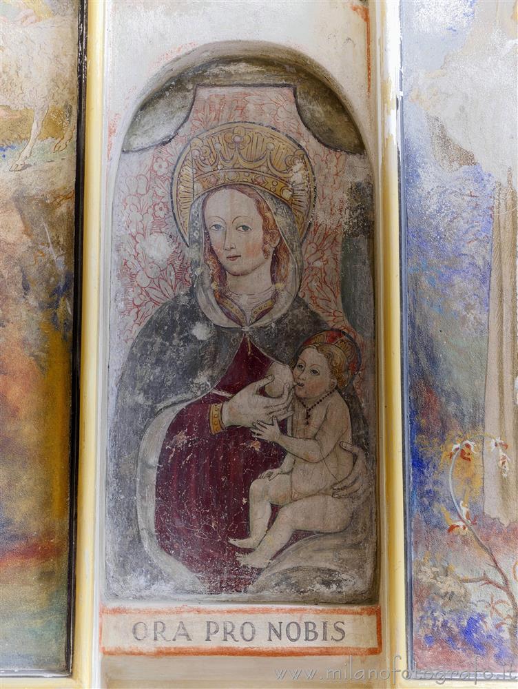 Momo (Novara, Italy) - Nursing Virgin in the Church of Santa Maria Assunta